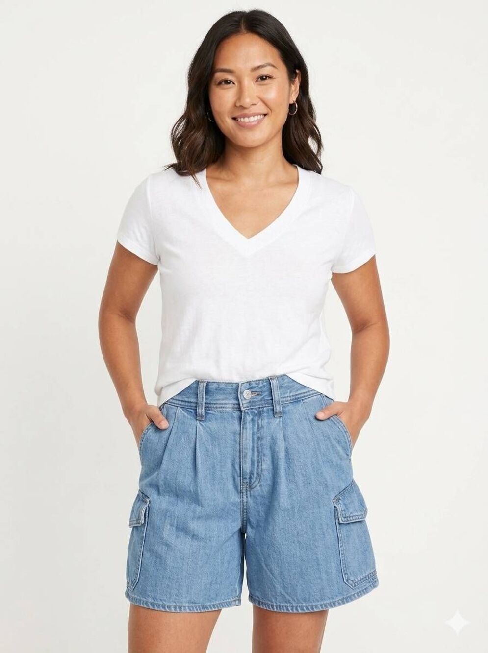 ☔️🔺️NWT White Vneck Cropped Short Sleeve Top XLarge